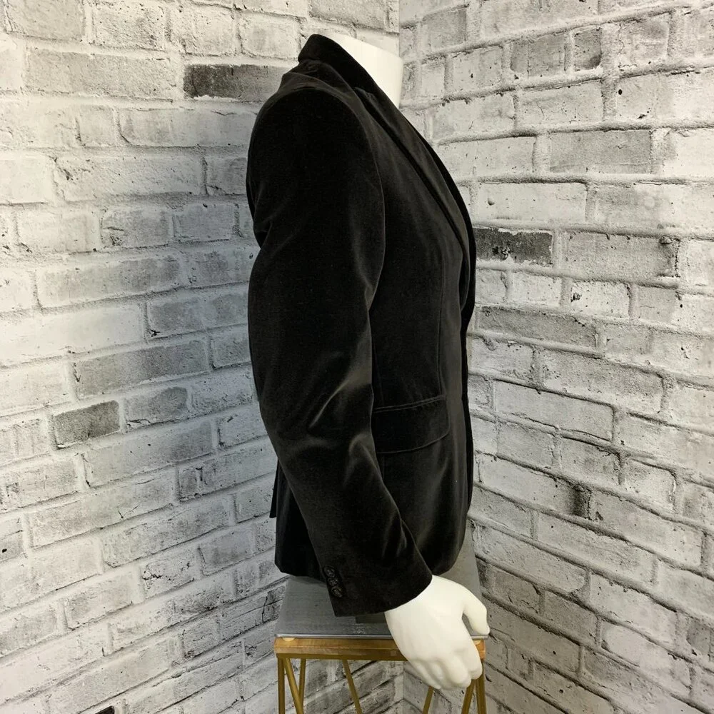 Banana Republic Velvet Blazer Sport Coat Mens 40S Black Tailored Fit Two Button - Picture 3 of 16